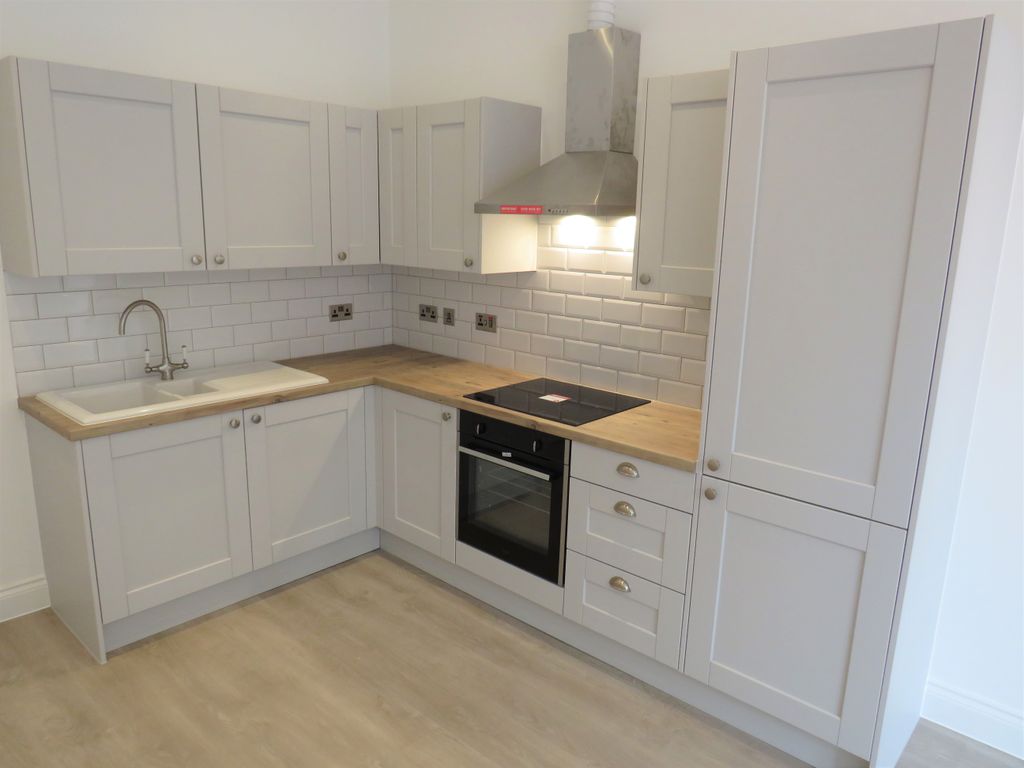 Property photo 3 of 8 View