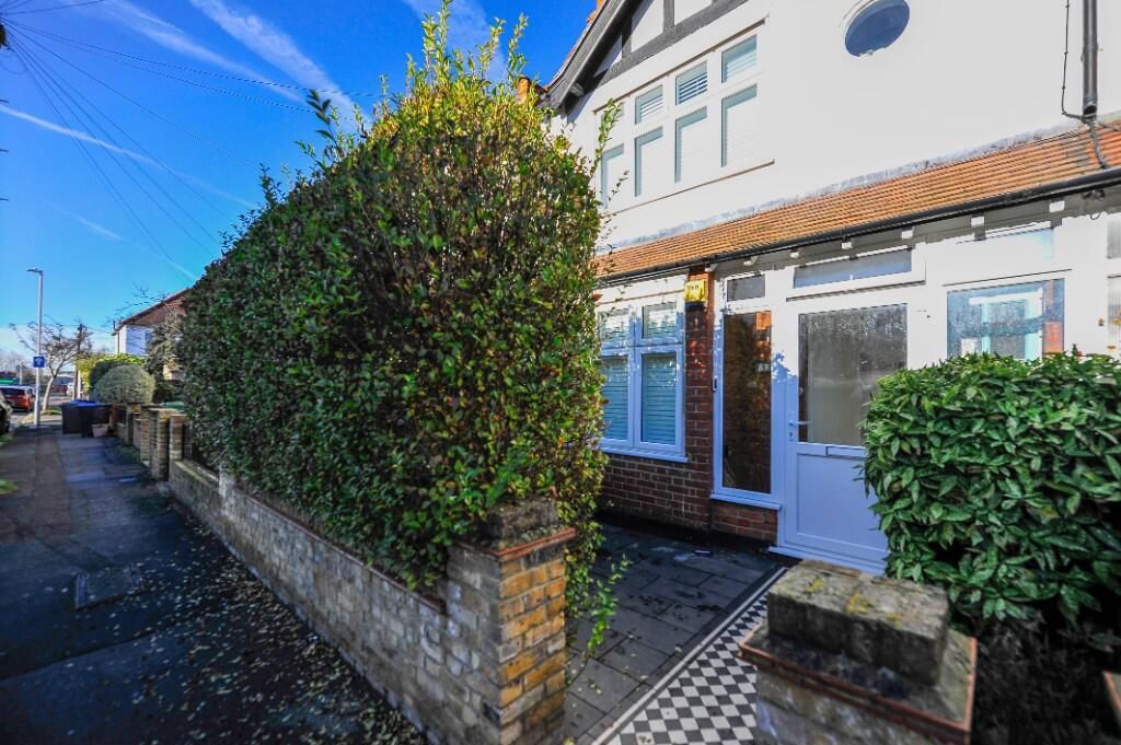Property photo 2 of 19