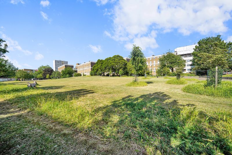 Property photo 2 of 25 Photo 25