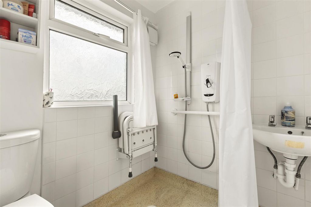 Property photo 1 of 16 12