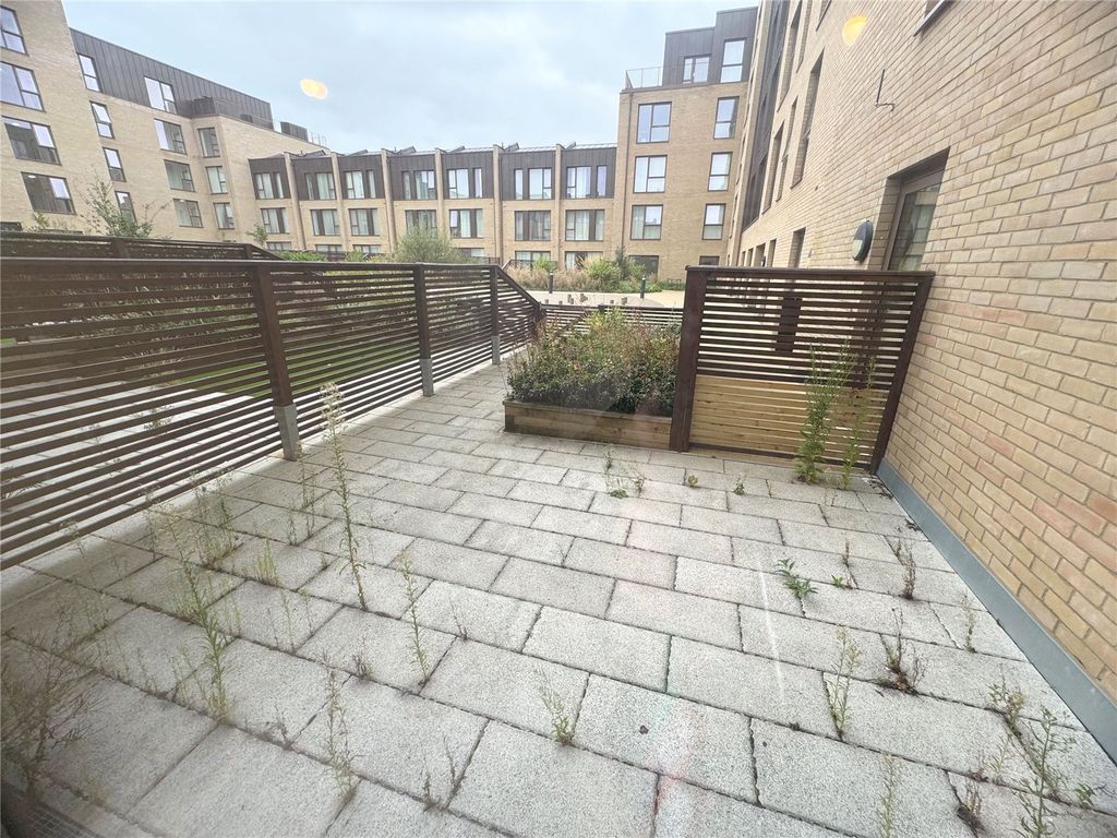 Property photo 3 of 19 Picture No. 10