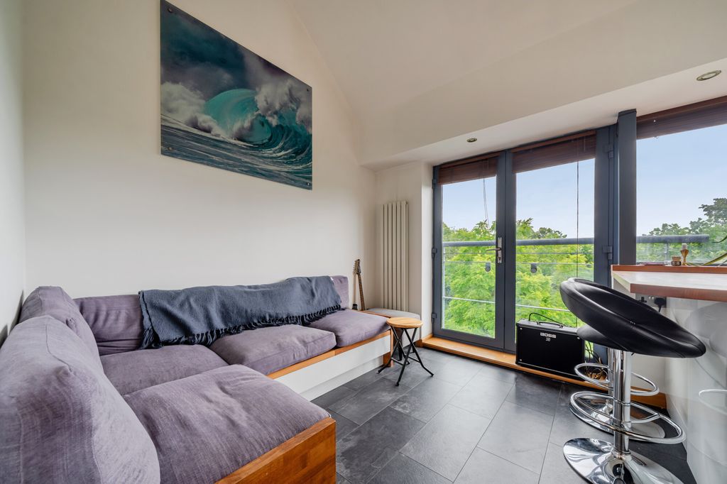 Additional image 9 of 2 bed penthouse for saleCumberland Road, Bristol BS1