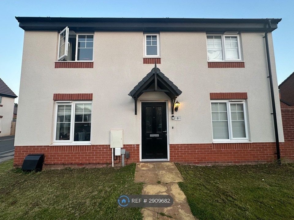Property photo 2 of 13