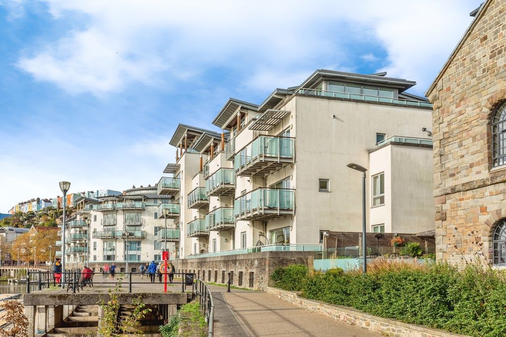 Property photo 1 of 19 Photo