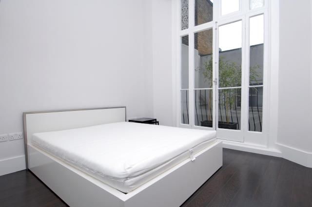 Property photo 3 of 11 Bedroom