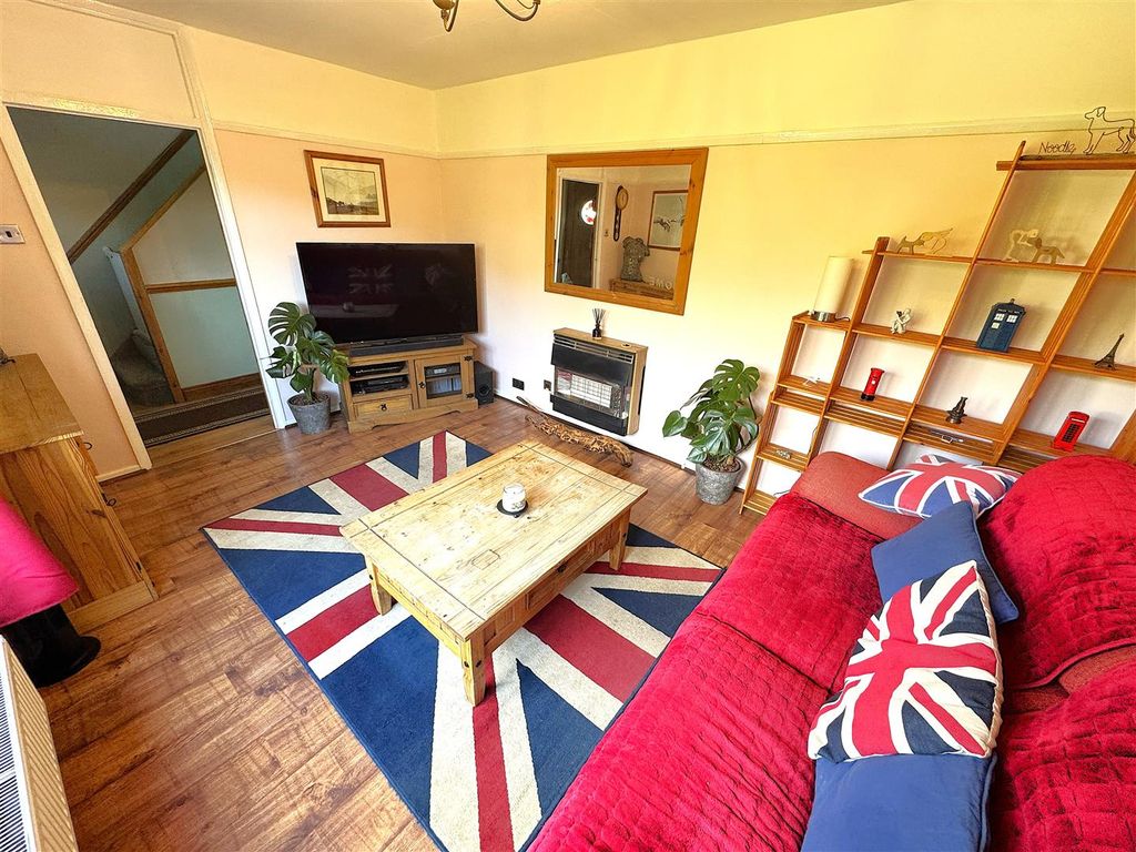 Property photo 3 of 34 Image1.Jpeg