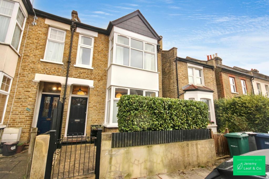 Property photo 1 of 23 Front (Exterior)