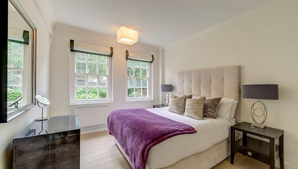 Property photo 3 of 8