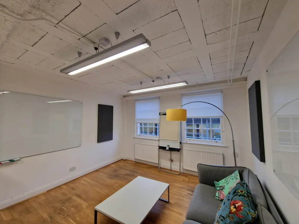 Property photo 3 of 6