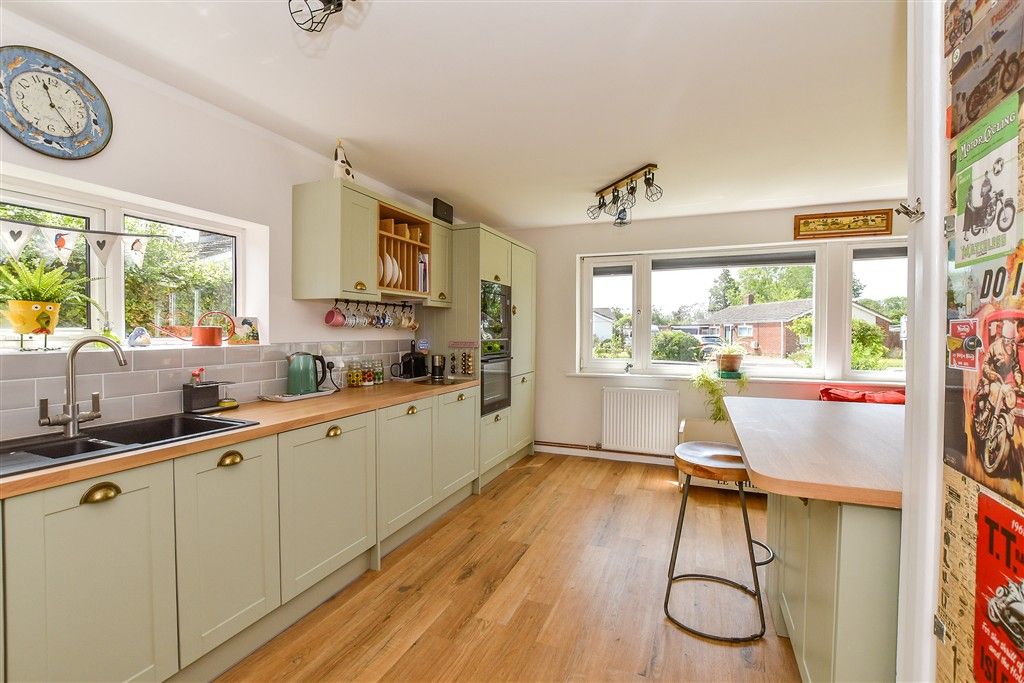 Property photo 2 of 10 Kitchen/ Diner