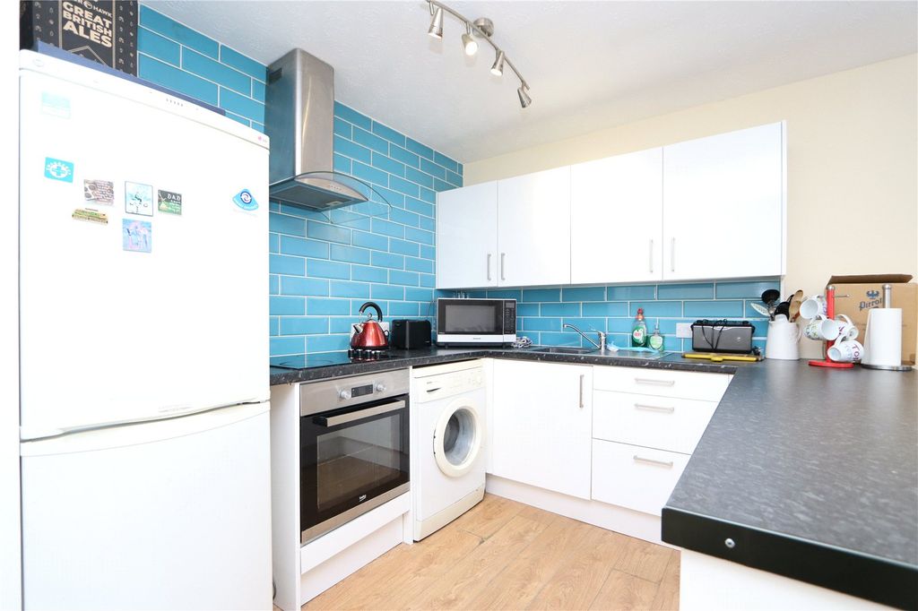 Property photo 3 of 10 Picture No. 06