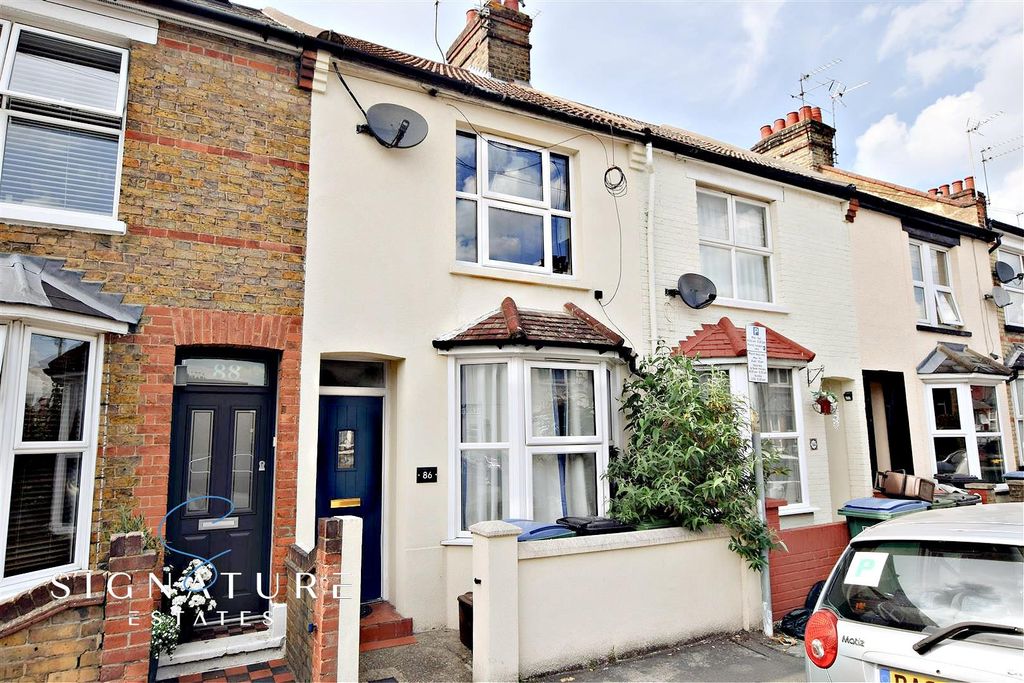 Property photo 2 of 6 Zf0Tjgl6Deio61Lntk61Eq.Jpg