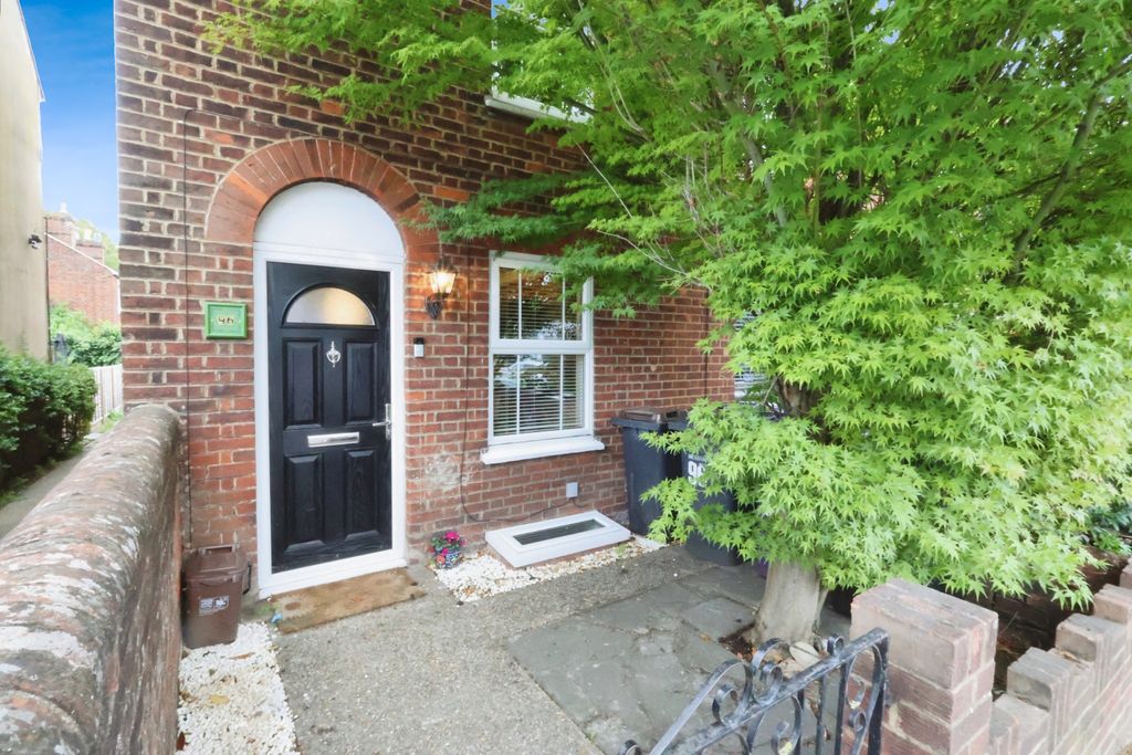 Property photo 1 of 23