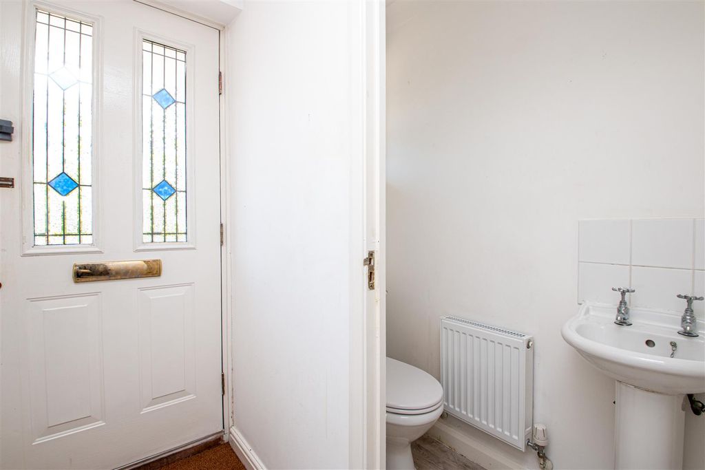Property photo 3 of 15 16Archford_3.Jpg