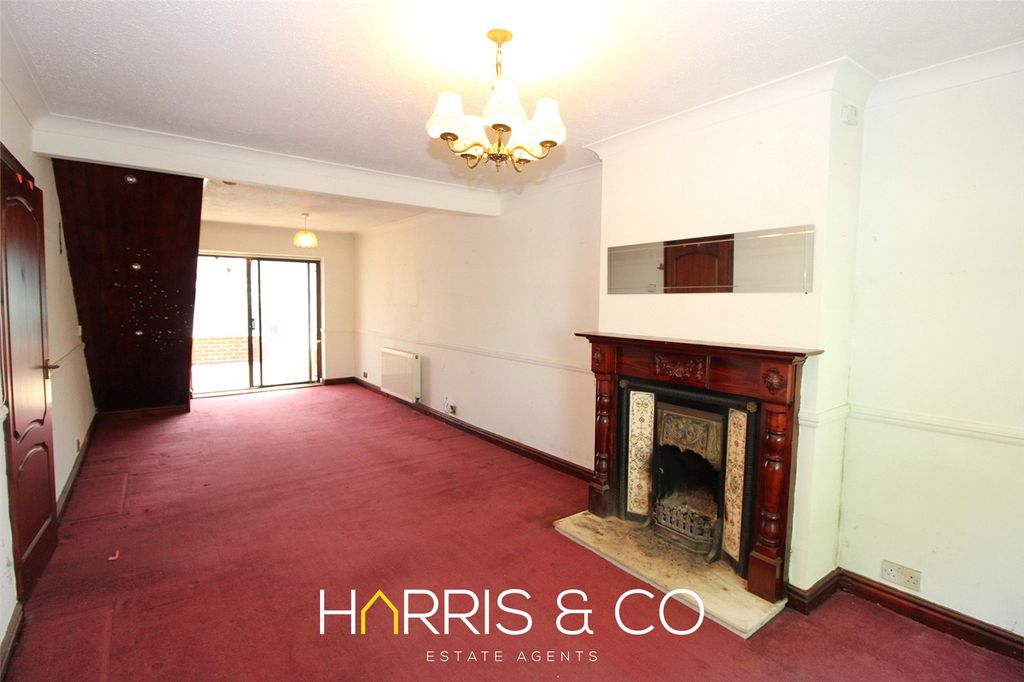 Property photo 2 of 18 Picture No. 20