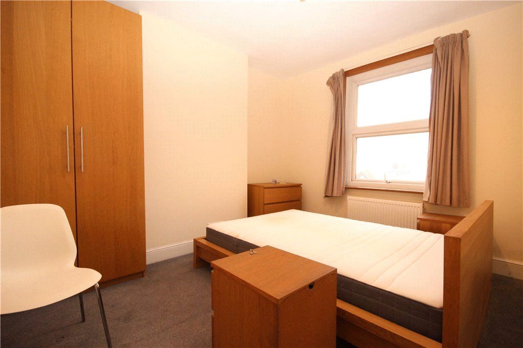 Property photo 1 of 8 Bedroom
