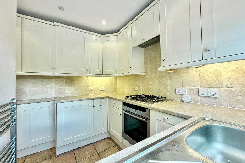Property photo 1 of 17 Picture No. 05