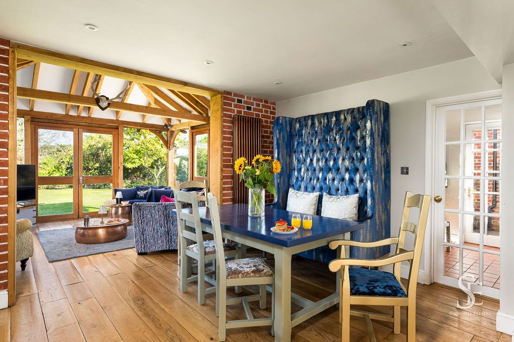 Additional image 7 of 5 bed detached house for saleBuck Farm House, Howe Lane, Binfield RG42