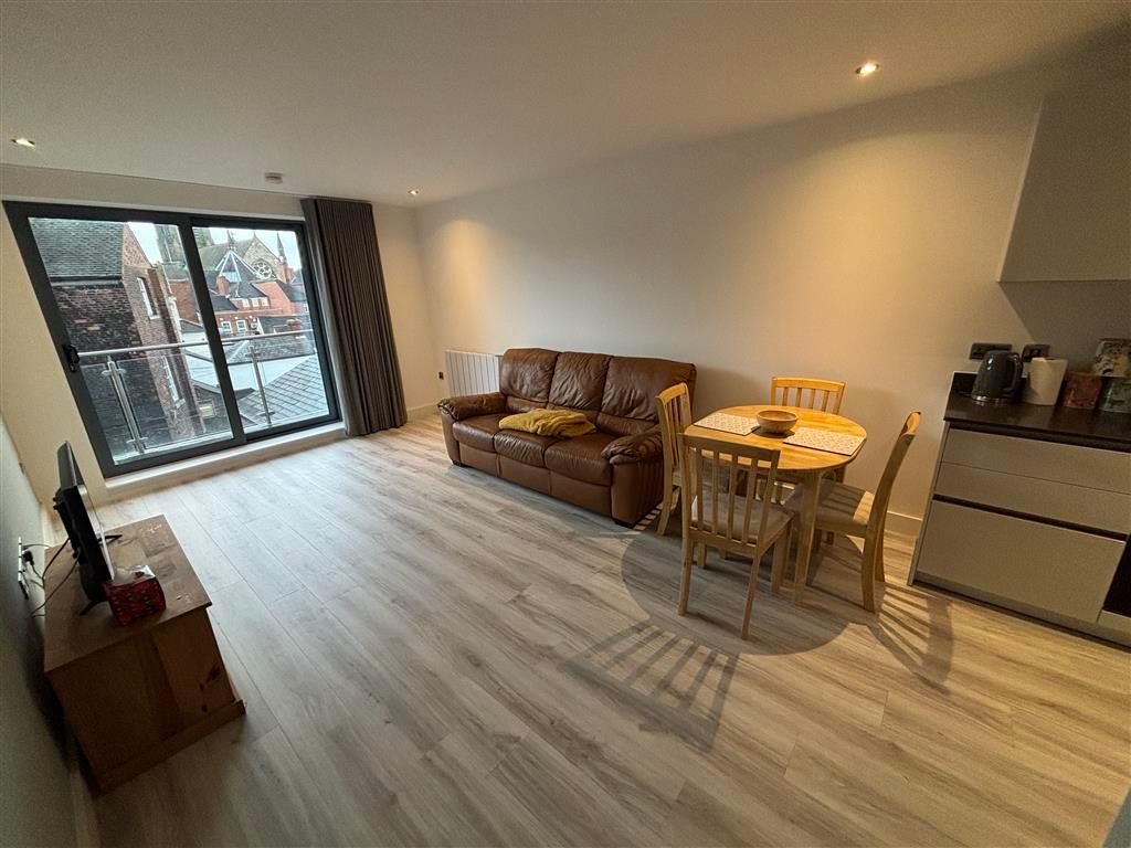 Property photo 2 of 15 Image