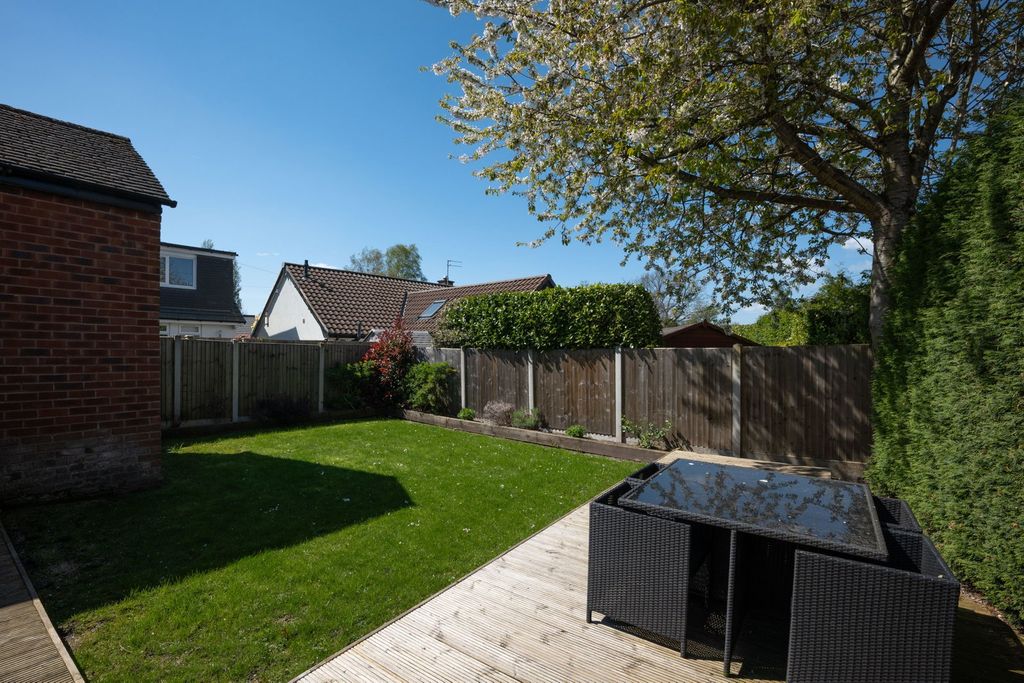 Property photo 3 of 24