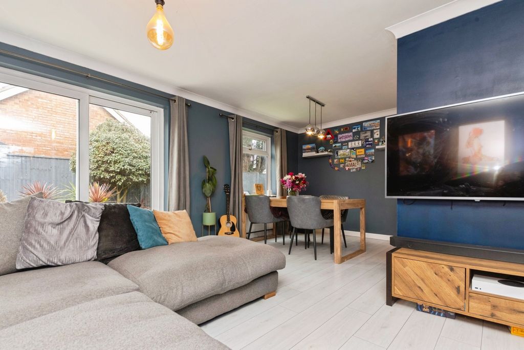 Property photo 2 of 13 Living Area