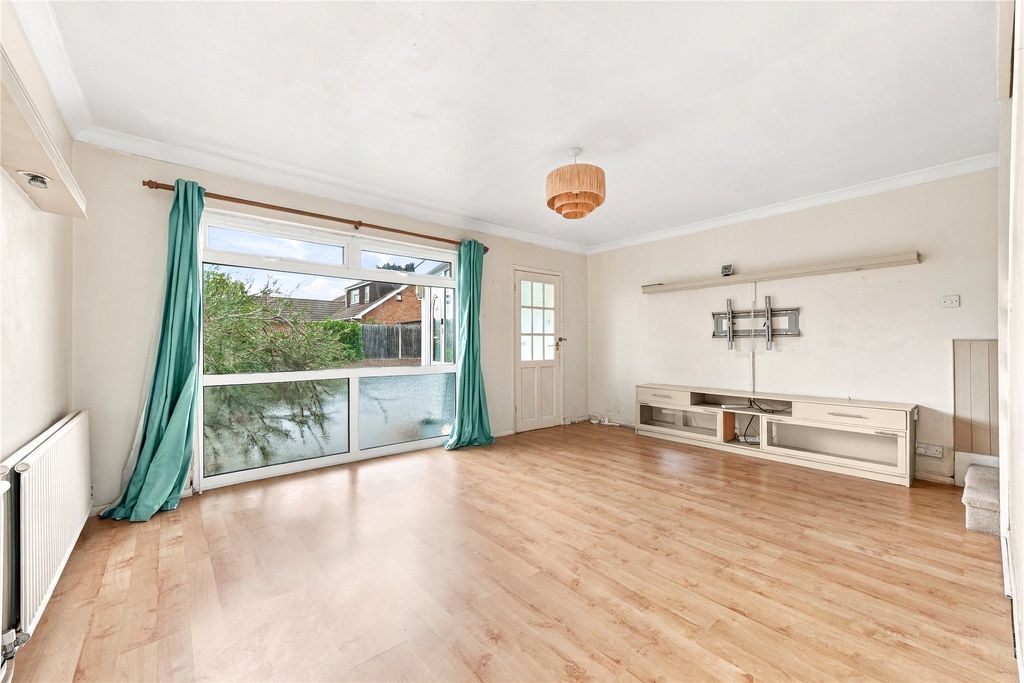 Property photo 3 of 19 Picture No. 14