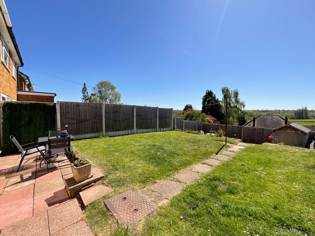 Property photo 3 of 23