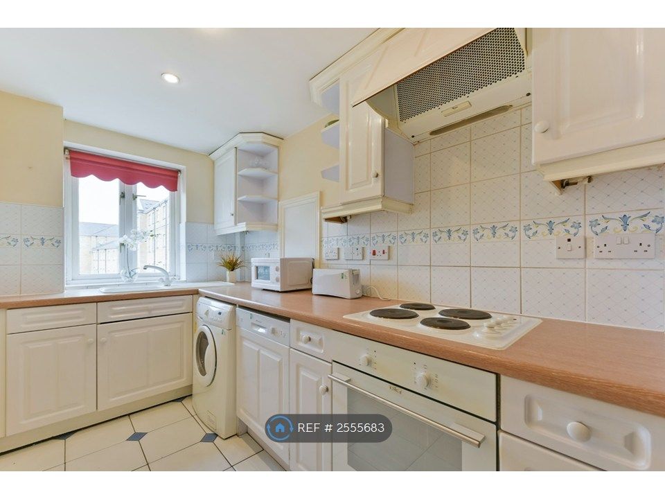 Property photo 3 of 3