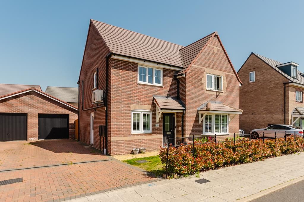 Property photo 1 of 32 51 Birkdale Drive, Priors Hall-6.Jpg