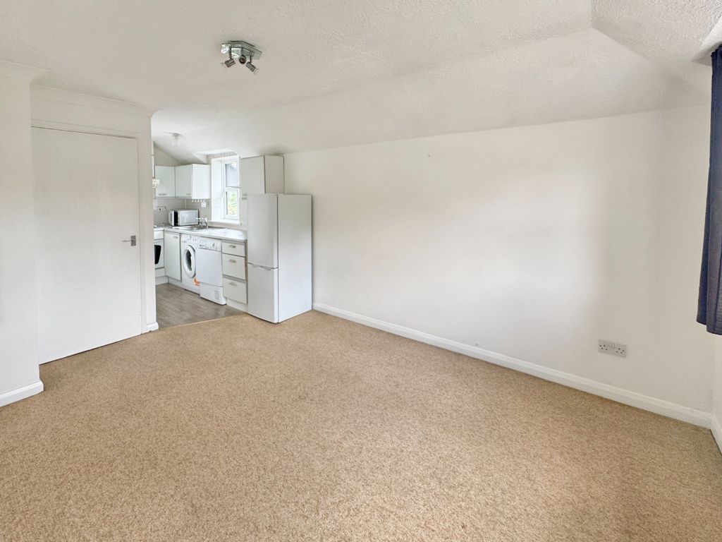 Property photo 1 of 10 5060602
