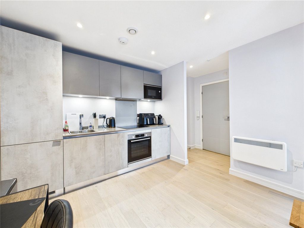 Property photo 1 of 10 1 - Image