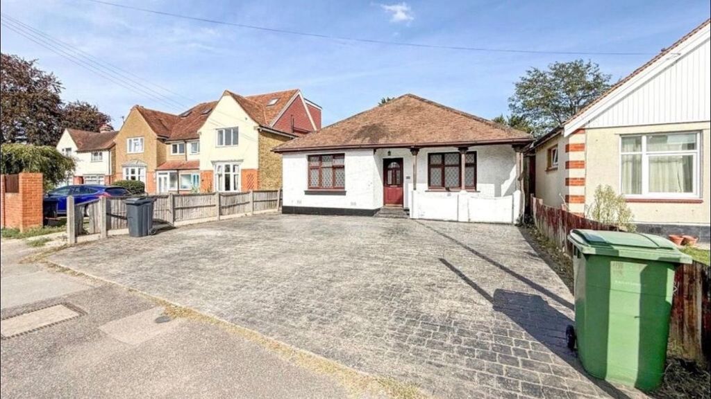 Property photo 1 of 6