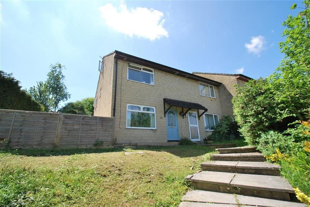 Property photo 1 of 10 Front