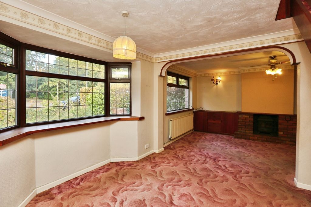 Property photo 2 of 17 Photo