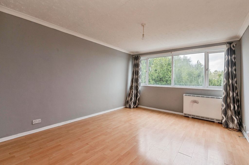 Property photo 2 of 13 Pbox-Img.Jpg