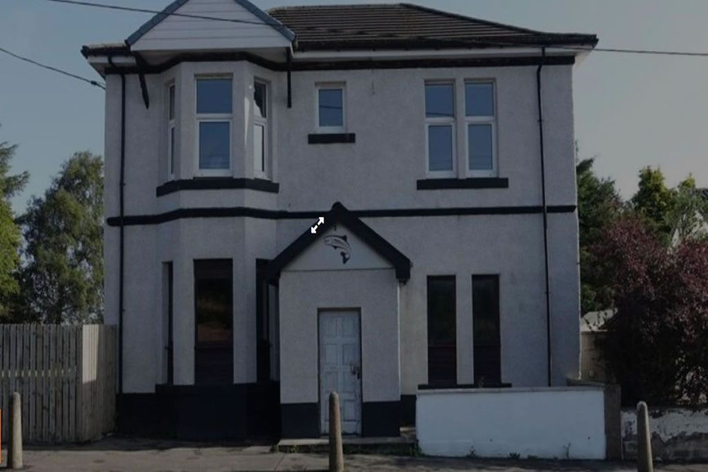Property photo 1 of 9