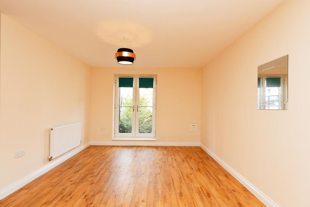 Property photo 2 of 8 Photography