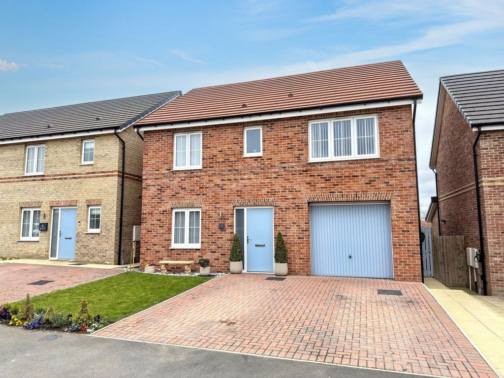 Property photo 1 of 34