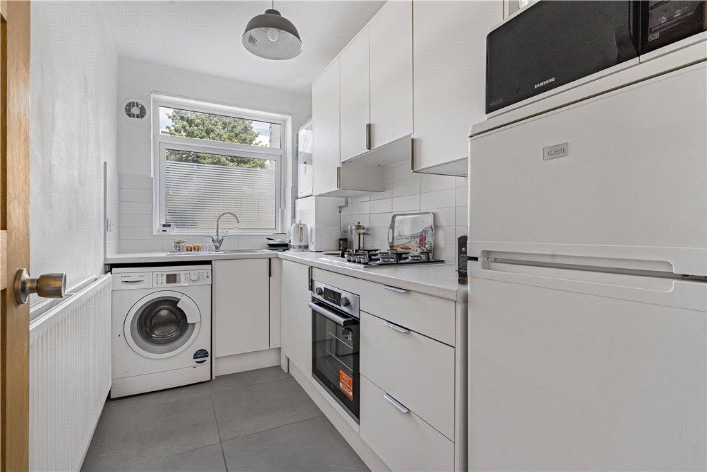 Property photo 2 of 15 Kitchen