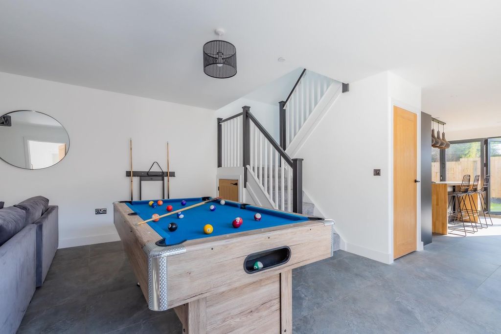 Property photo 3 of 21 873 (15 Of 24).Jpg