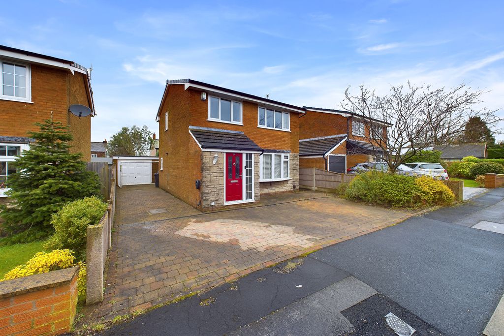 Property photo 1 of 15 Front