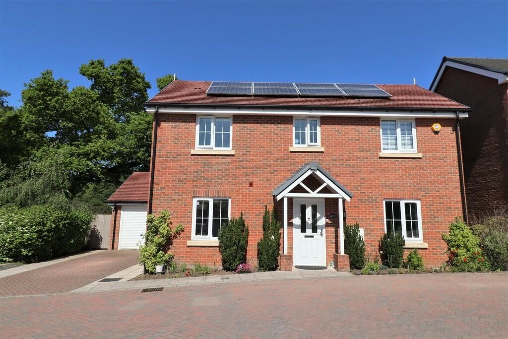 Property photo 2 of 22