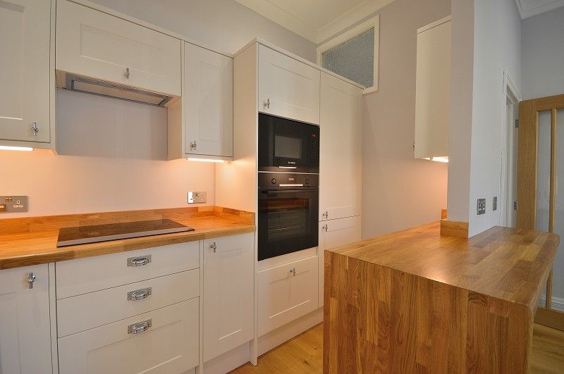 Property photo 3 of 11 Kitchen 
