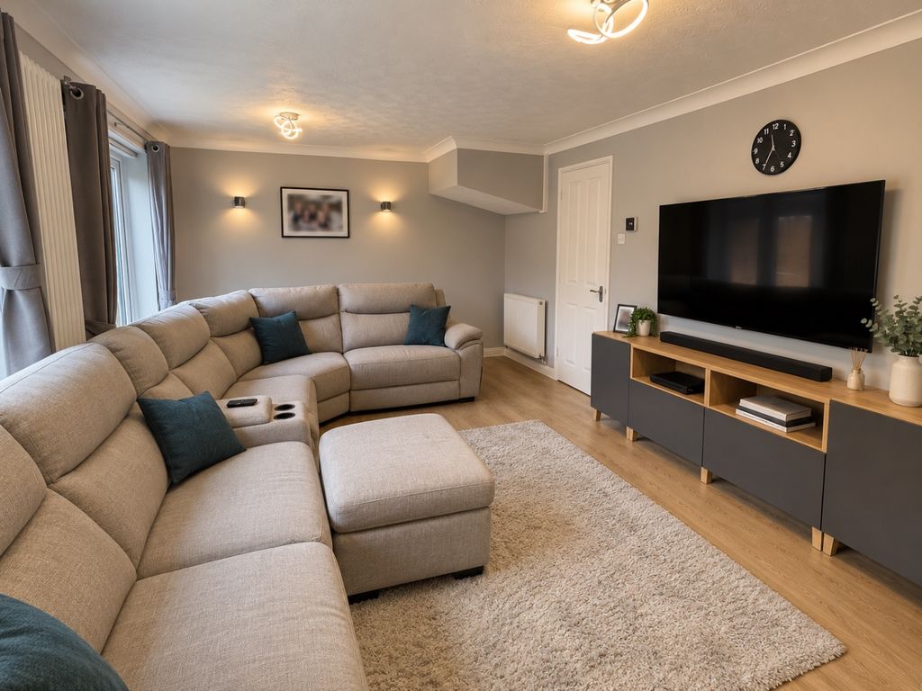 Property photo 2 of 15 5701742