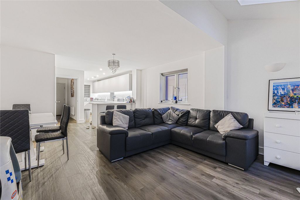 Property photo 2 of 22 Picture 2