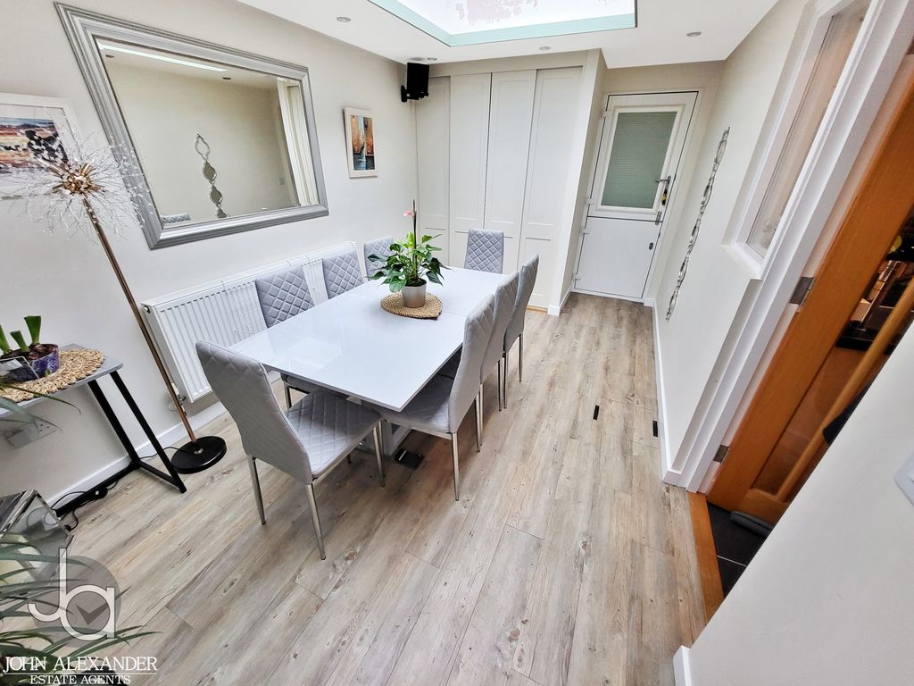 Property photo 3 of 13 20260205_110527