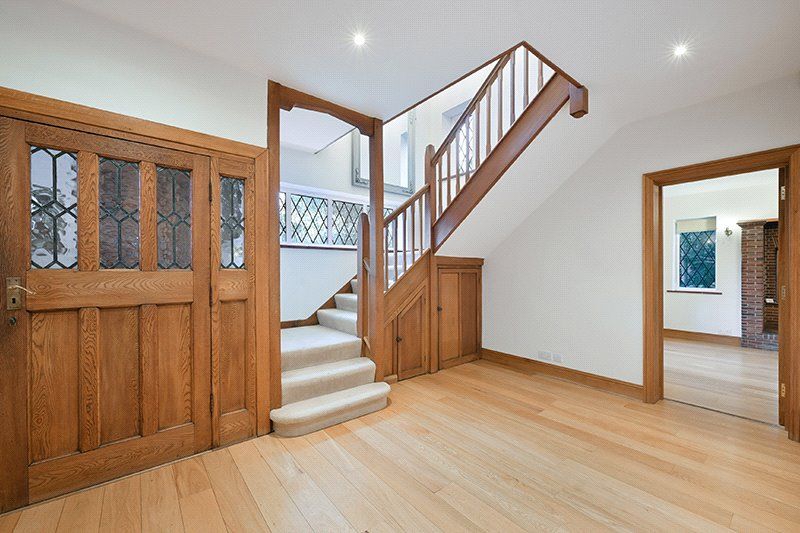 Property photo 2 of 18 Reception Hall