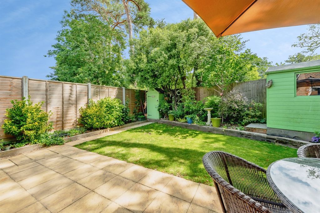 Property photo 2 of 15