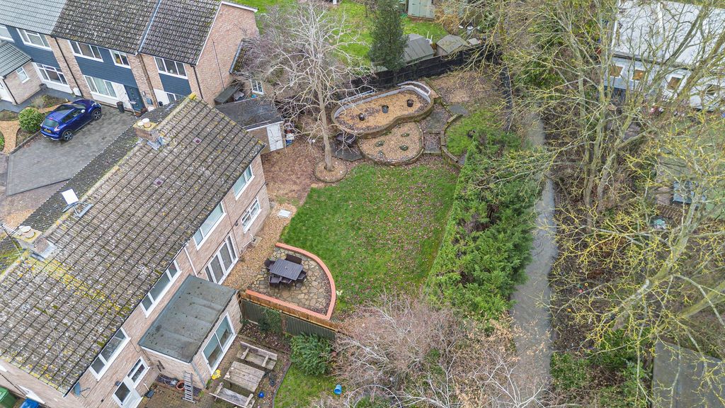 Property photo 2 of 19