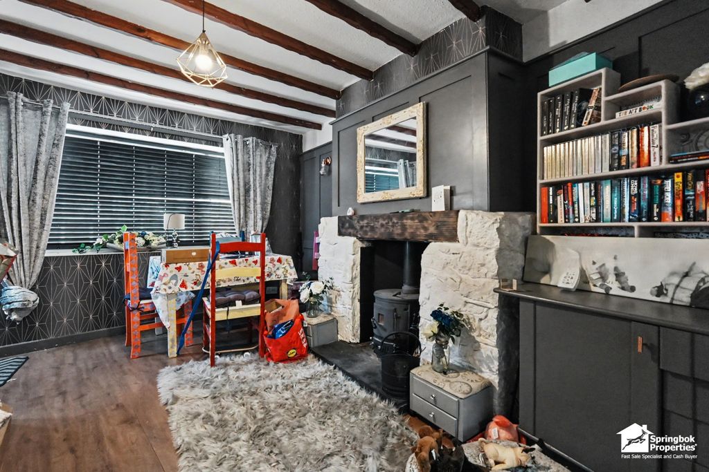 Property photo 2 of 16 Image 1
